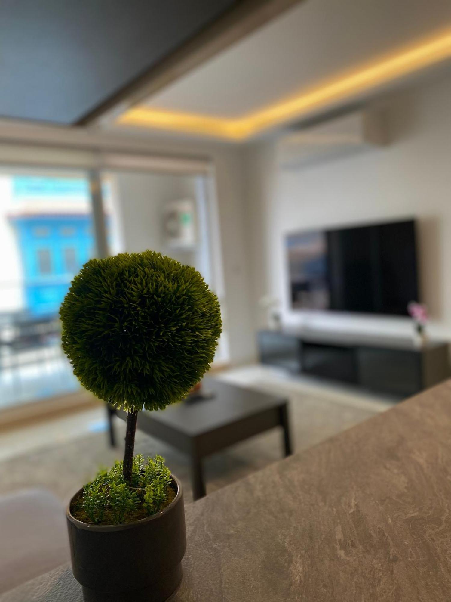 Tigne Sliema Three Bedrooms Apartment Buitenkant foto