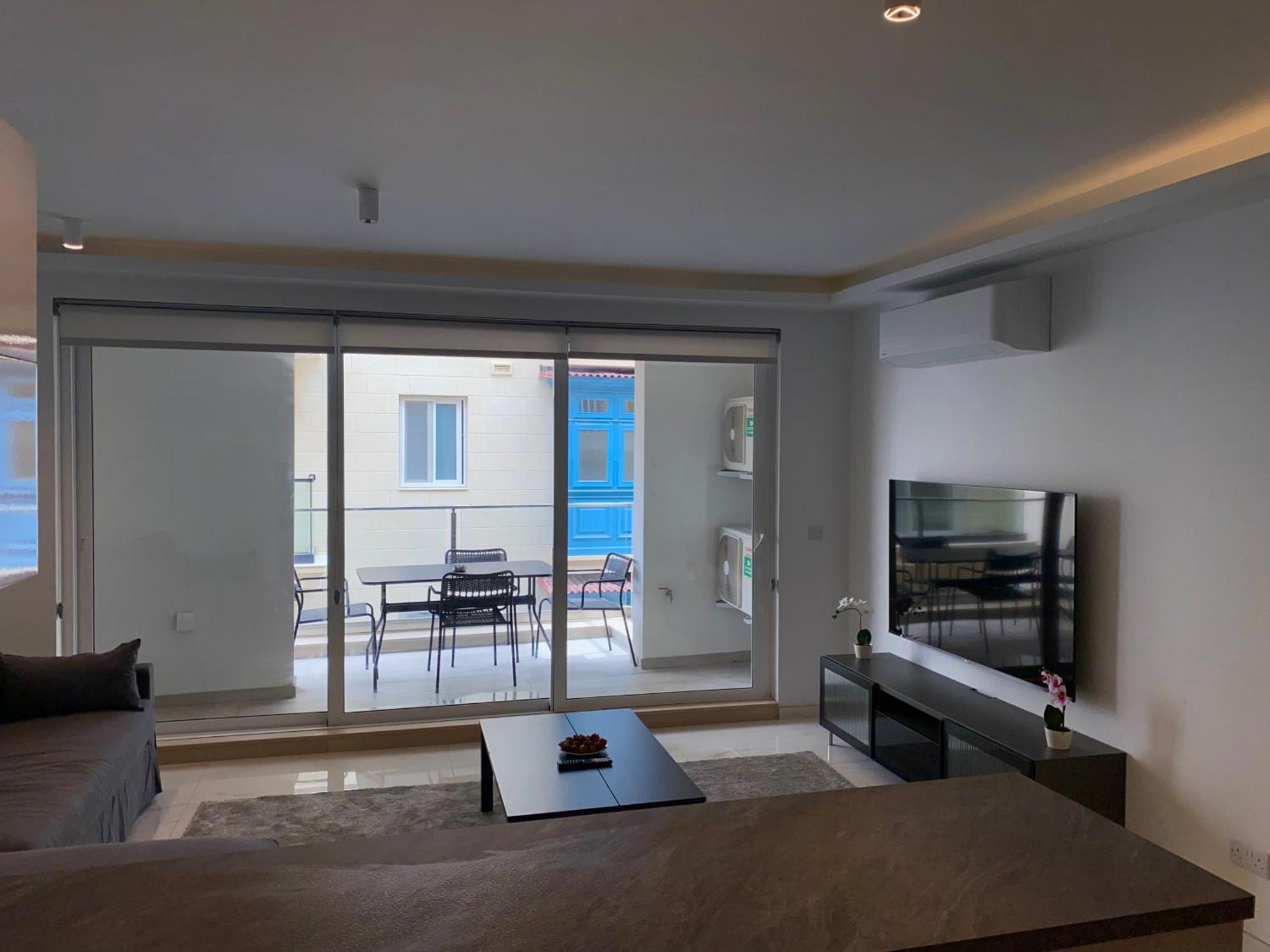 Tigne Sliema Three Bedrooms Apartment Buitenkant foto